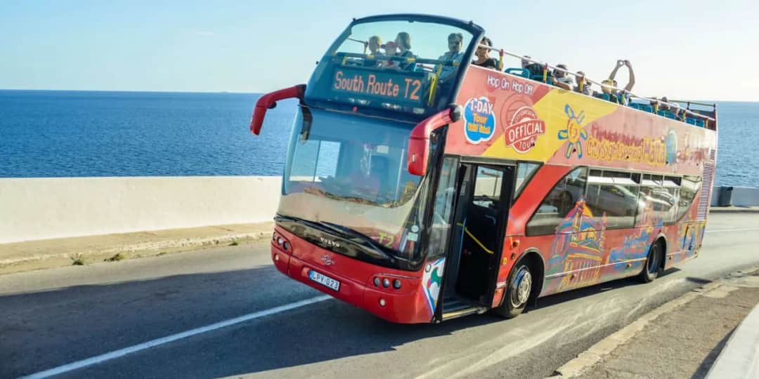 Malta zwiedzanie autobusem: Praktyczny przewodnik po wyspie