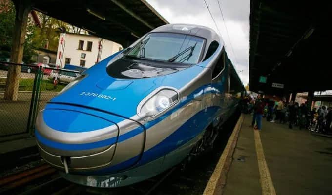 Czy Pendolino jedzie do Kołobrzegu? Sprawdź trasy i rozkłady jazdy