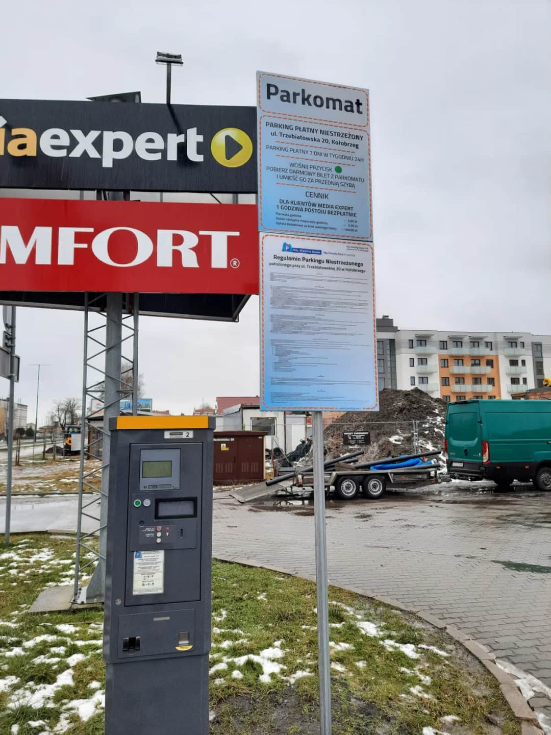 Gdzie parkować za darmo w Kołobrzegu? Sprawdź te lokalizacje!