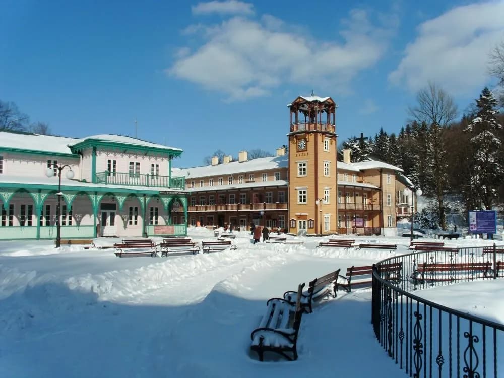 Atrakcje w Iwoniczu Zdroju, które zaskoczą każdego turystę